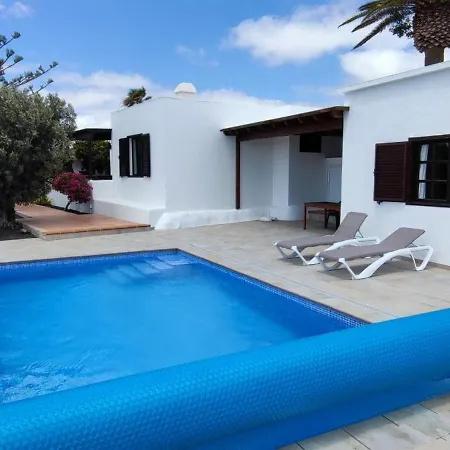 Freistehendes Haus Mit Pool In Cabreras Feriehus *
