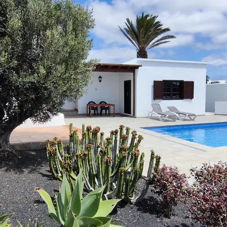 Feriehus Freistehendes Haus Mit Pool In Cabreras *
